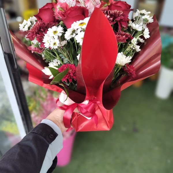 باکس گل کاغذی تم قرمز - اصفهان