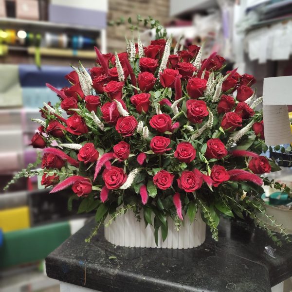 دسته گل بزرگ رز قرمز - اصفهان