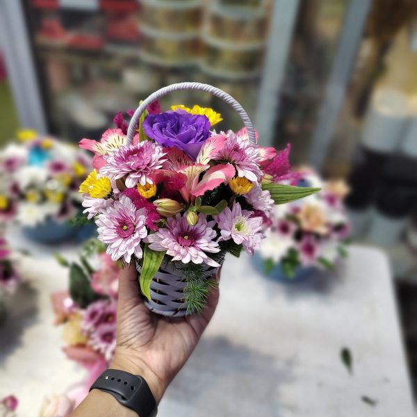 سبد گل کوچک و مینیمال - اصفهان