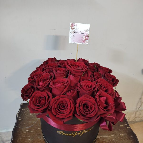 باکس رز قرمز با قیمت مناسب در اصفهان