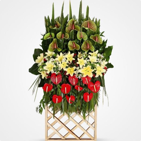 قیمت تاج گل در بازار گل محلاتی چقدر است؟